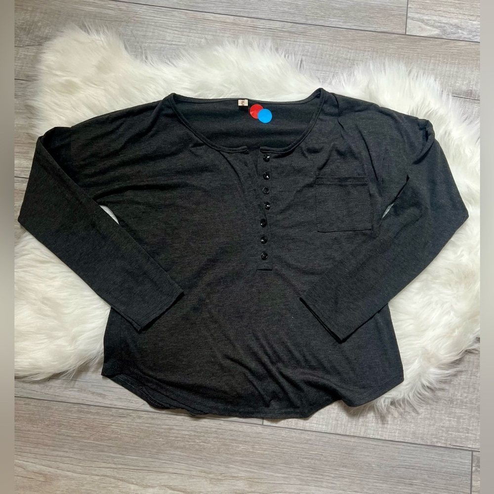 Heather Dark Gray Long Sleeve Henley Button-Up Top (L/XL)